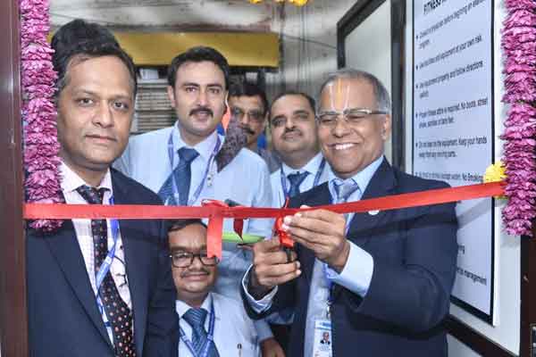 Executive Director of Bank of Maharashtra inaugurating state of the art MSME Branch in Thane Zone